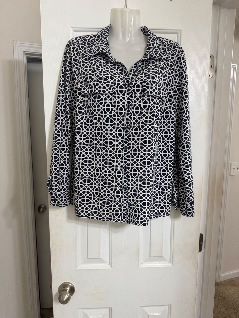 Kim Rogers Navy & White Geometric Button-Front Shirt